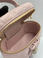 ⁦شنطه Lady Vanity Case⁩ - الصورة ⁦7⁩