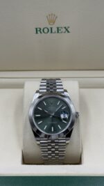 ساعة ديت جست (Datejust)