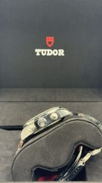 ⁦بلاك باي كرونو (Black Bay Chrono)⁩ - الصورة ⁦2⁩