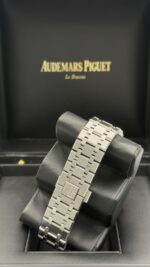 ⁦رويال أوك كرونوغراف (Royal Oak Selfwinding Chronograph)⁩ - الصورة ⁦3⁩
